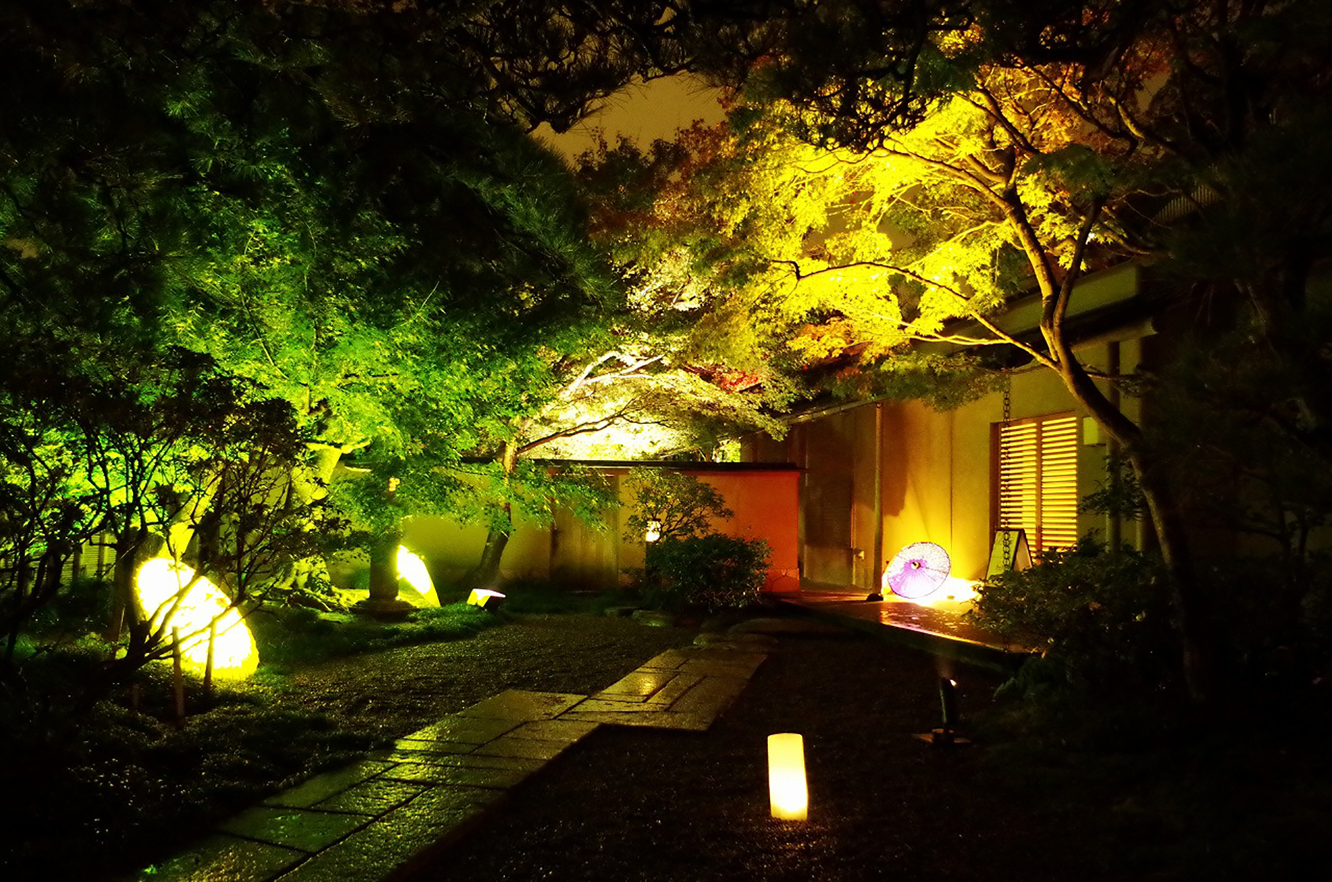 見浜園灯ろうまつり ～秋の日本庭園ライトアップ2020～