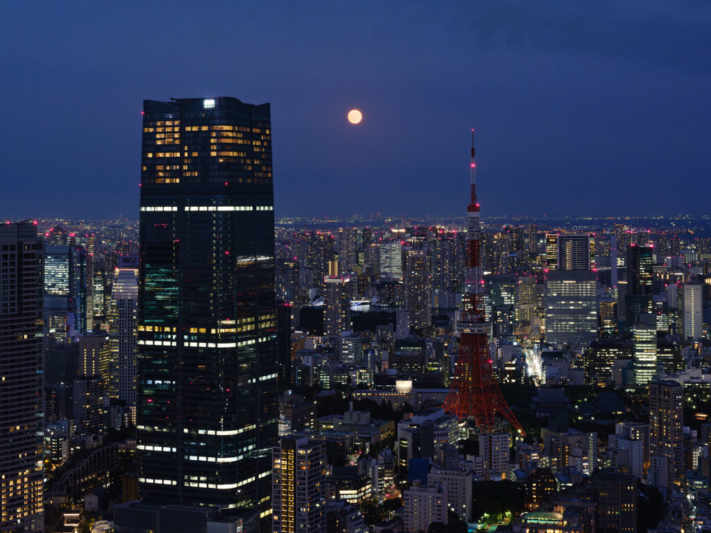 六本木ヒルズ展望台 東京シティビューからの夜景　満月