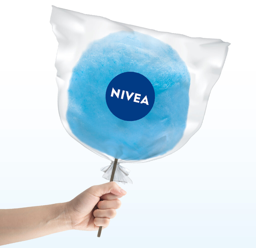 NIVEAの青い綿飴