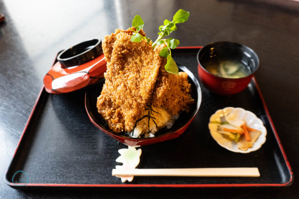 魚沼グルメ　モンブラン　焼き肉はじめの一歩　レストラン朱鷺　まちの駅