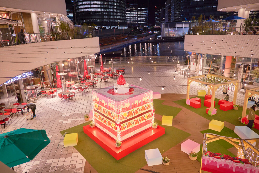 「横浜ベイクォーター」ほこたいちごフェア