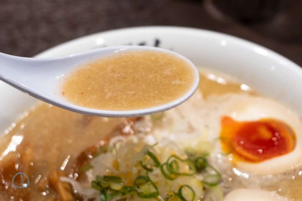 味噌ラーメン みそきん スープ