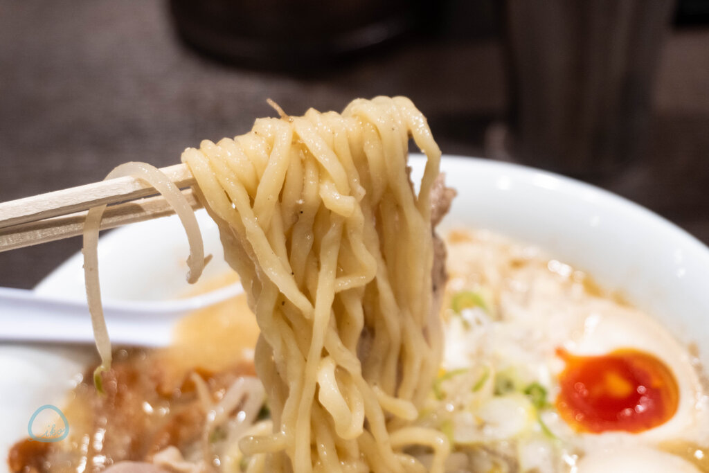 味噌ラーメン みそきん 麺