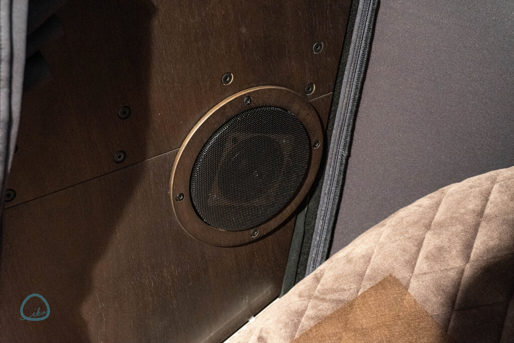 ネスカフェ原宿・睡眠カフェ TOTONEコーヒーナップ スピーカー