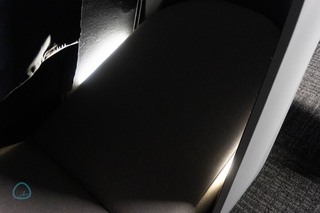 ネスカフェ原宿・睡眠カフェ TOTONEコーヒーナップマシンの間接照明