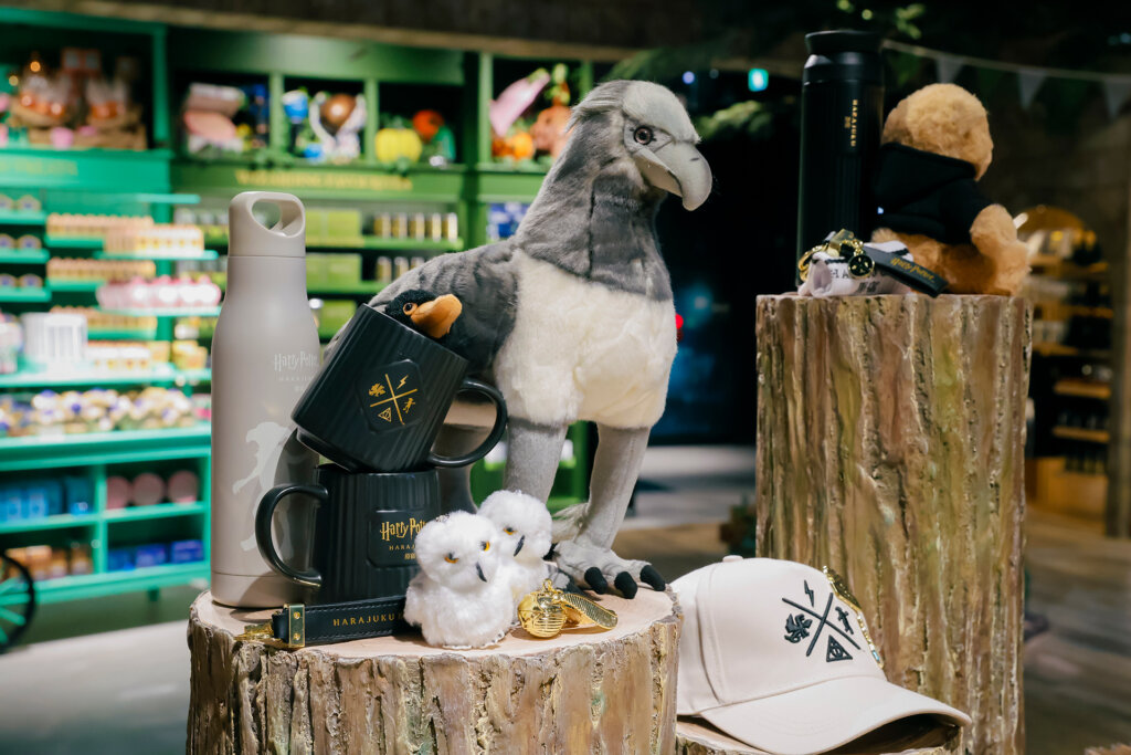 ハリー・ポッター ショップ 原宿 　ぬいぐるみやマグ