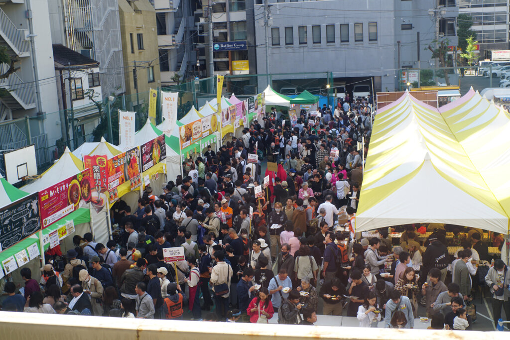 第13回神田カレーグランプリ　グランプリ決定戦　会場風景