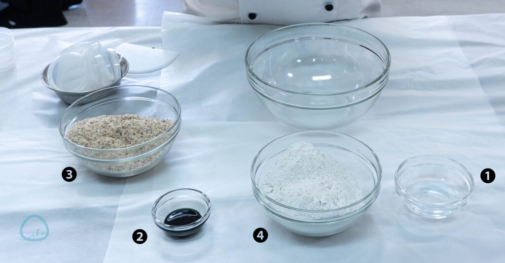 LUSH 体験ワークショップ 洗顔料作り材料