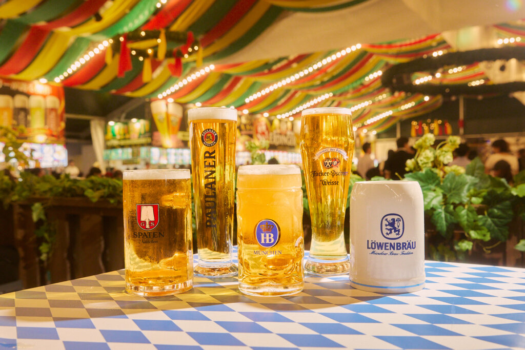 横浜オクトーバーフェスト 会場風景 販売ビール