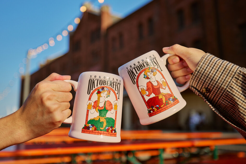 横浜オクトーバーフェスト 会場風景 へレスビール乾杯