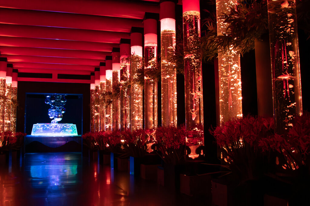 金魚泳ぐ幻想秋夜2025