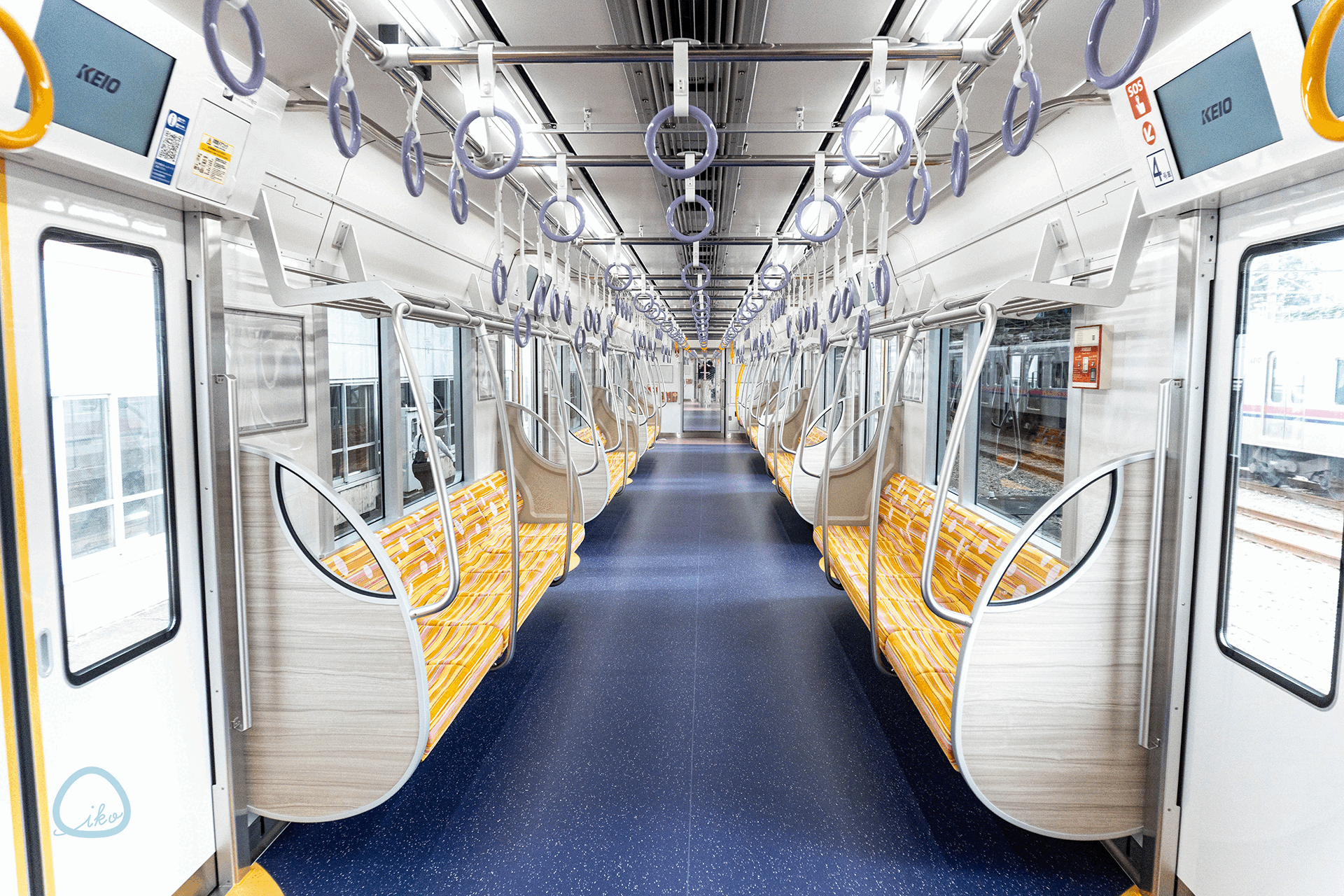 京王線　2000系電車　内装