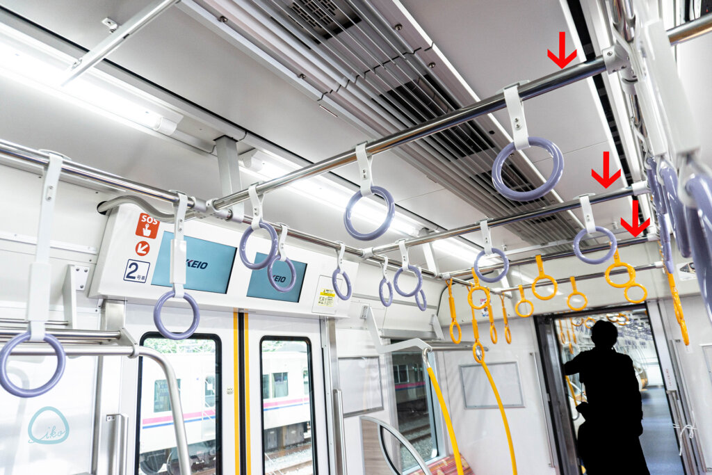 京王線　2000系電車　つり革
