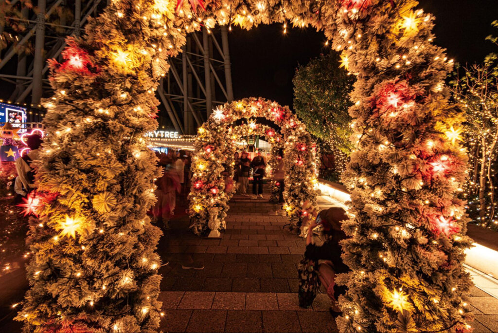 絵本の中のクリスマスマーケット のメインゲート