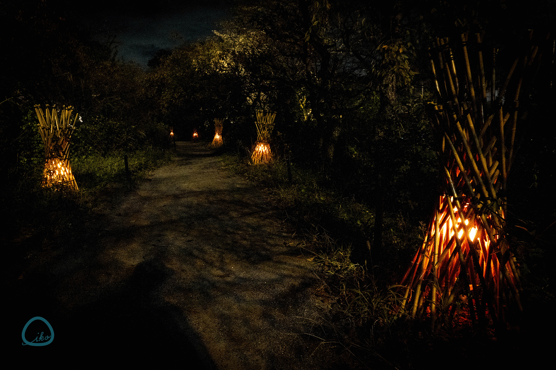 HANA BIYORI　HAHAあかり　会場風景　松明