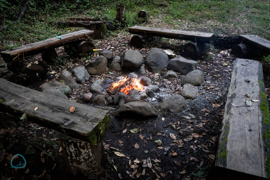 相模原　つちざわの森　焚き火場