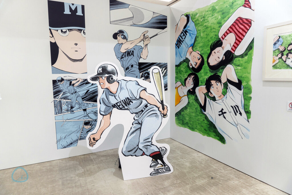 あだち充展　会場風景　バッターのフォトスポット