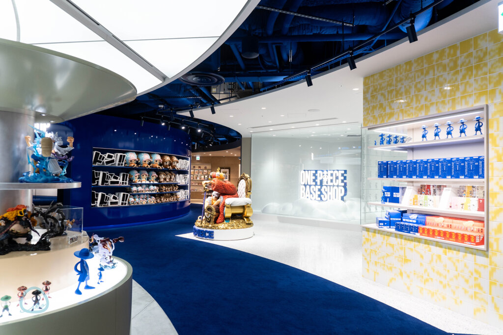 ワンピースベースショップ 店内風景