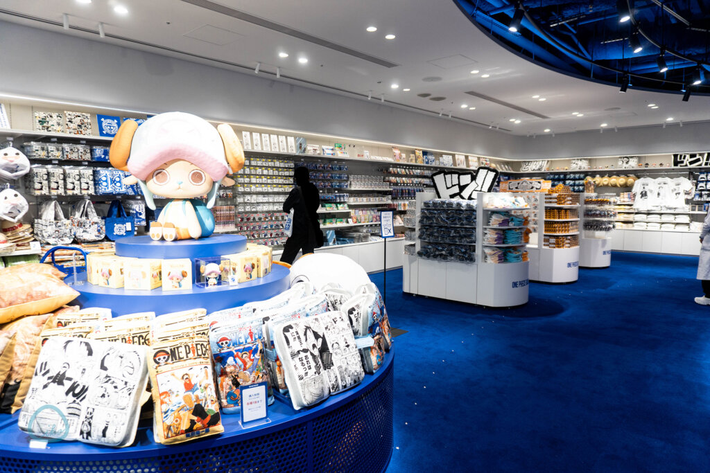 ワンピースベースショップ 店内風景