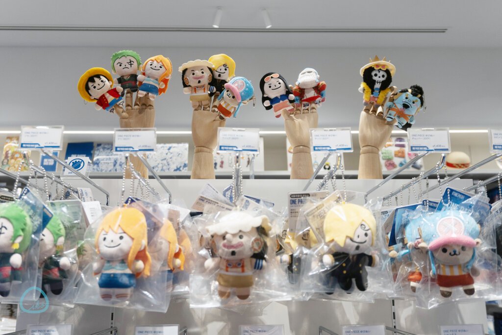 ワンピースベースショップ 販売グッズ 指人形