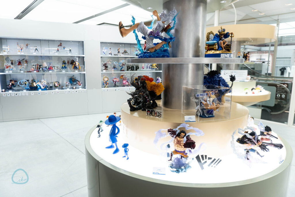 ワンピースベースショップ 販売グッズ フィギュア