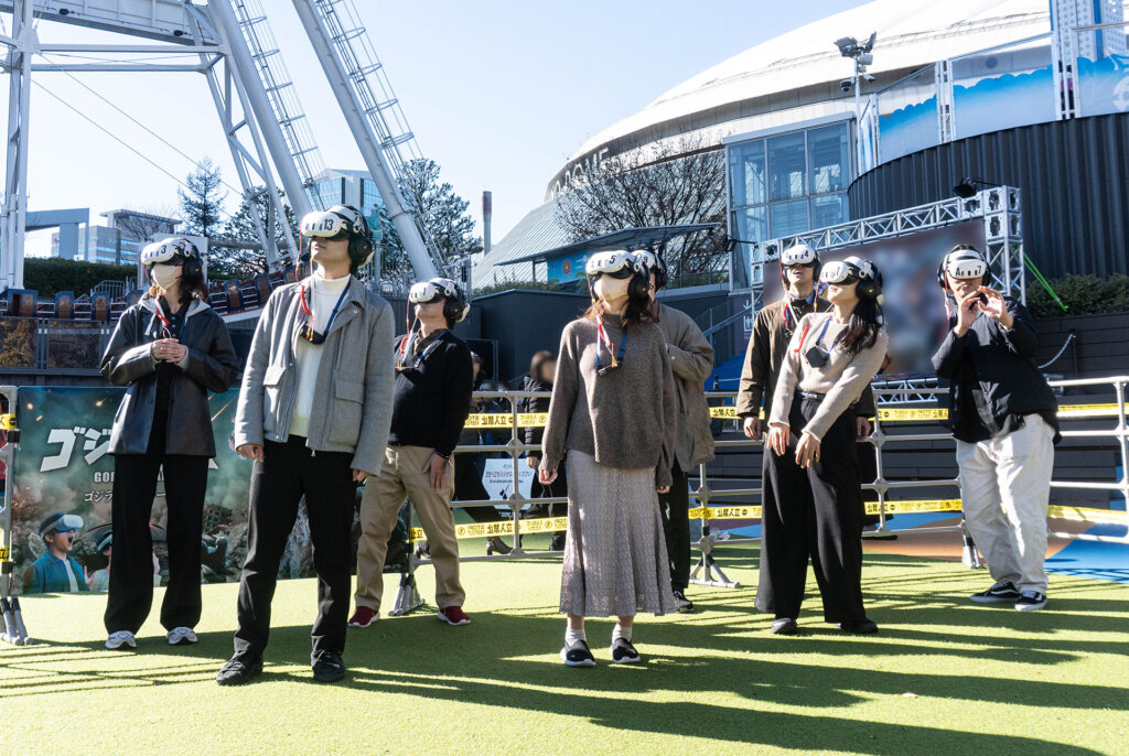東京ドームシティアトラクションズ　ゴジラAR 　体験の様子