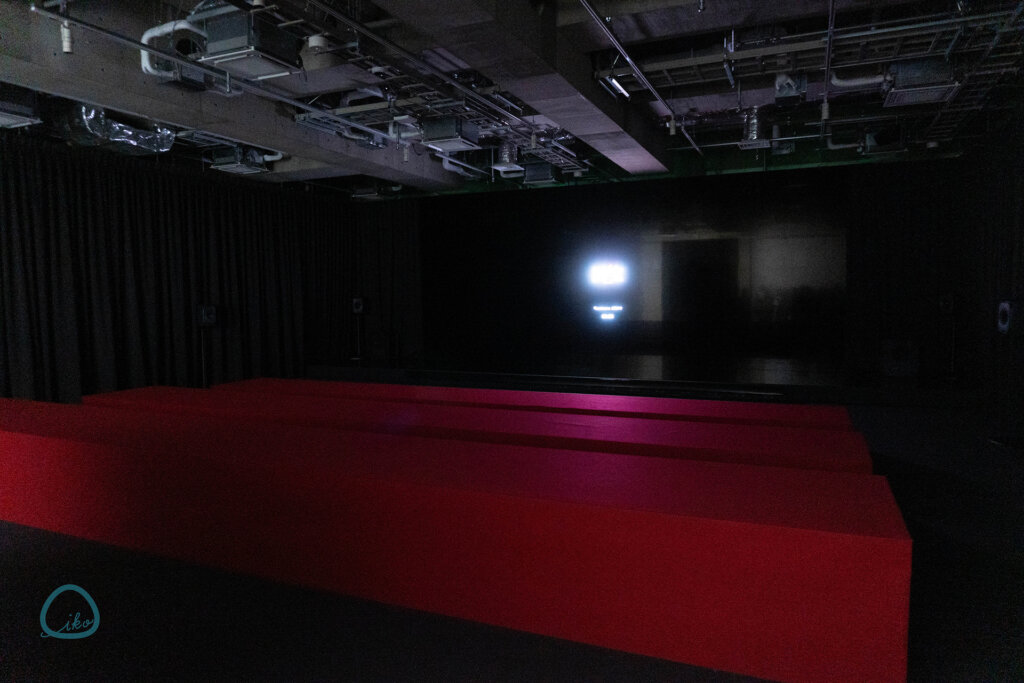 銀座ソニーパーク 映画「国宝」展 会場風景 立体音響ルーム