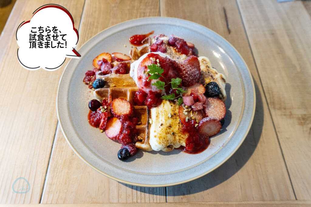 東京スカイツリータウン　いちごフェア　いちごワッフル