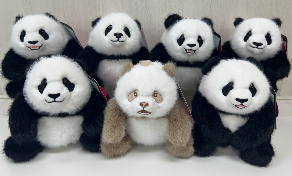 パンダのぬいぐるみ