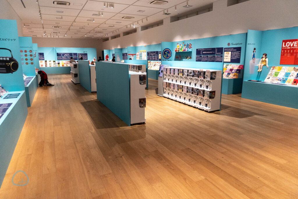 ガチャガチャ展 in 六本木　会場フロア