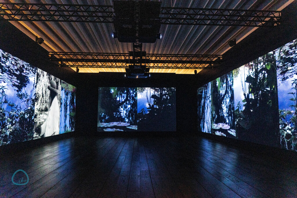 クロード・モネ展 シアターエリア