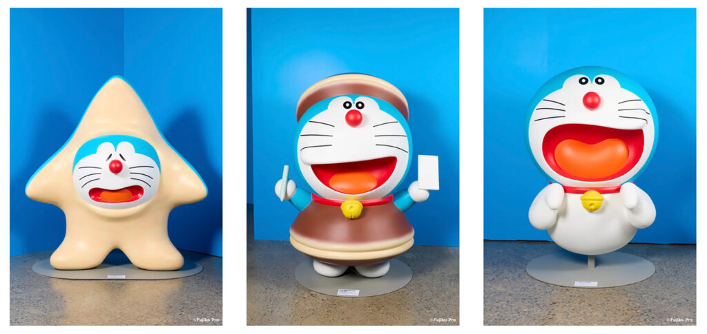 ドラえもんの立像