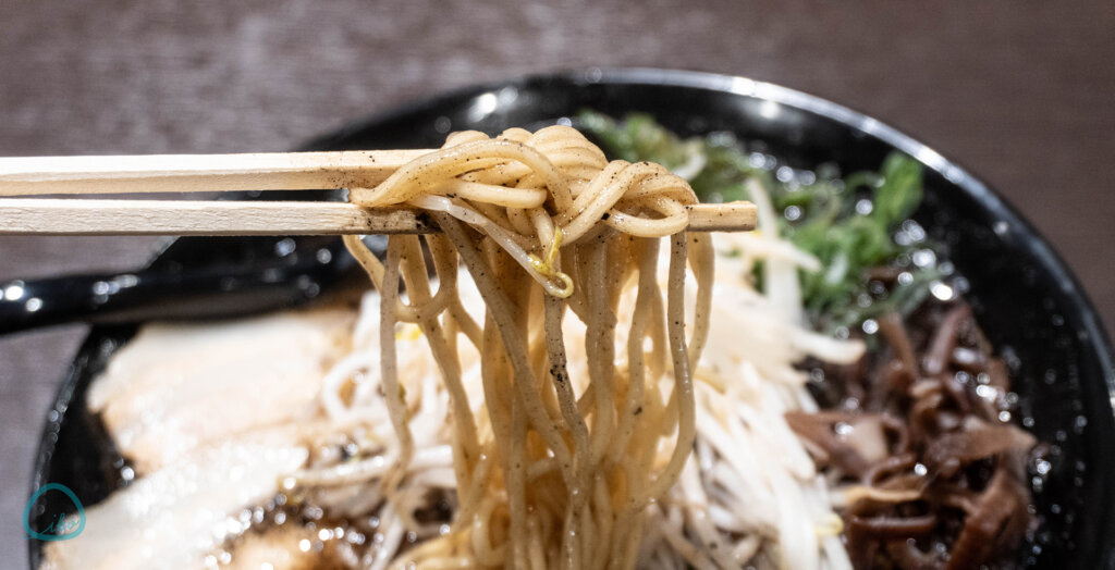 好来ラーメン　中細麺