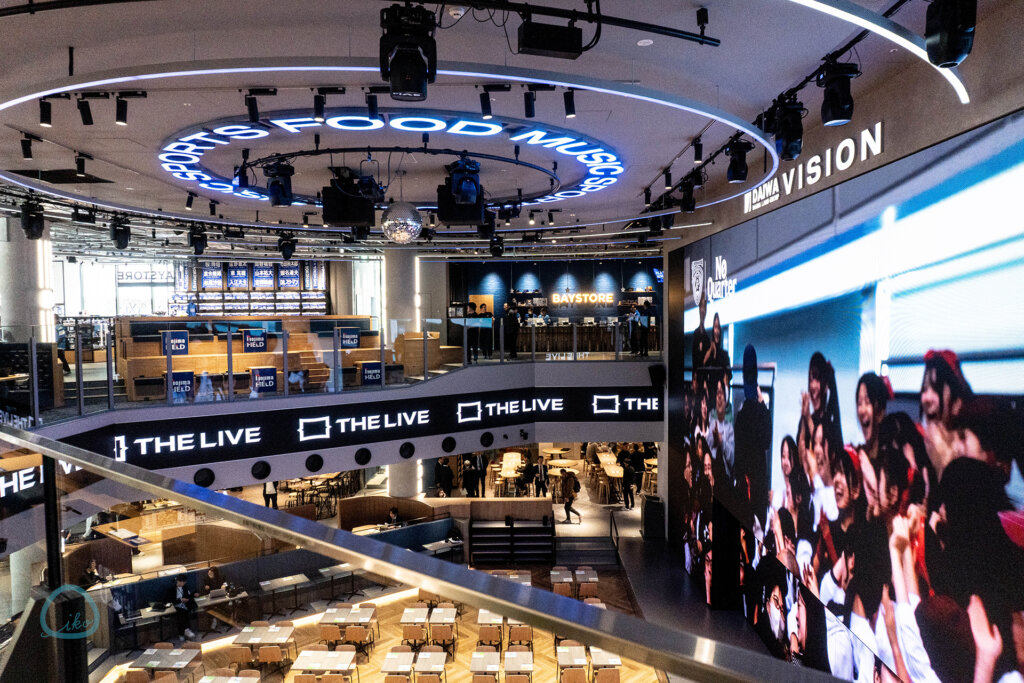 ベースゲート横浜　THE LIVE　大型モニター