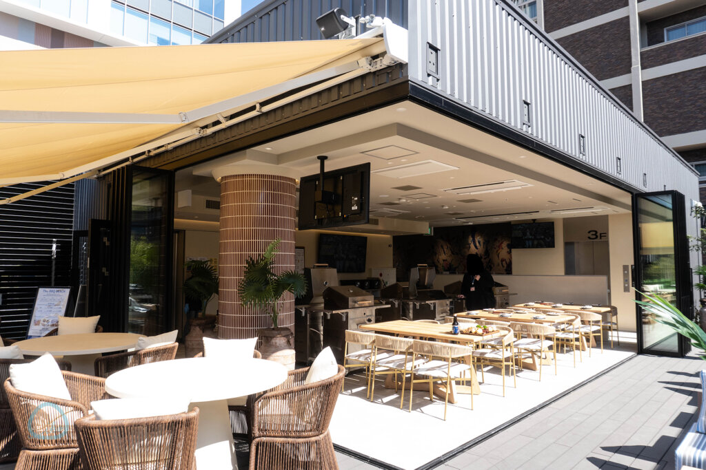 ベースゲート横浜　THE LIVE　物販エリア　BBQ