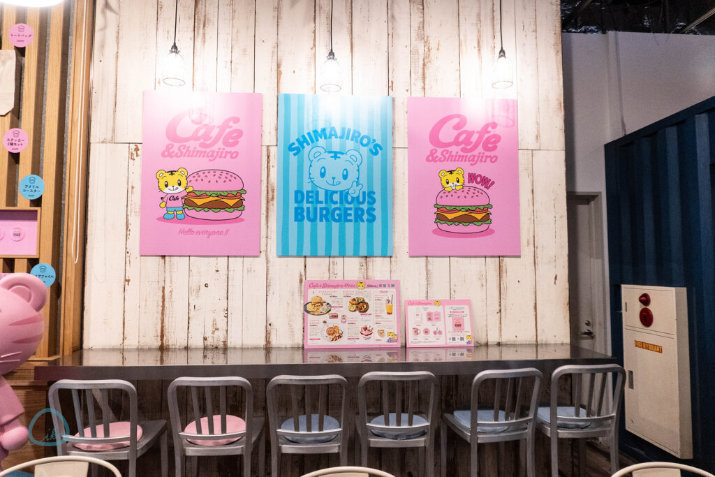 Cafe & Shimajiro　カウンター