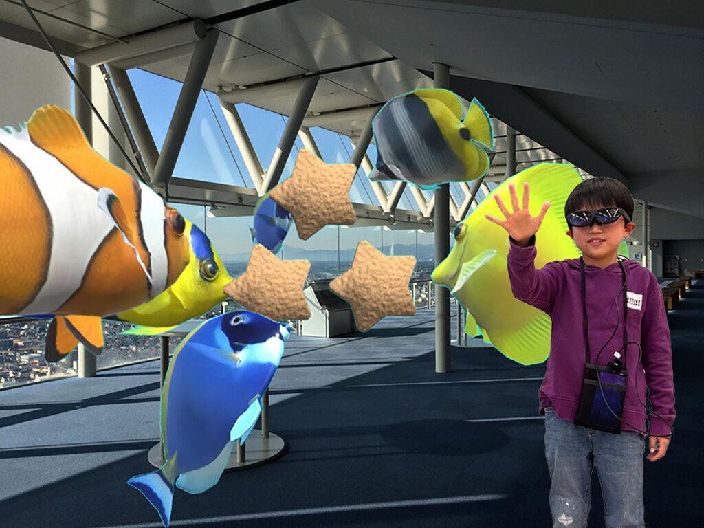 VR体験を楽しむ子ども