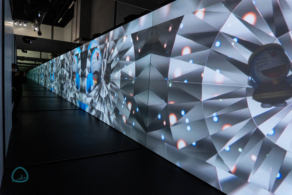 100%ドラえもん&フレンズ　ミラールーム