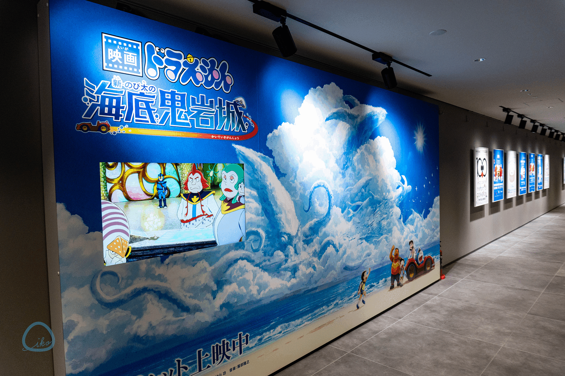 100%ドラえもん&フレンズ　新作映画看板