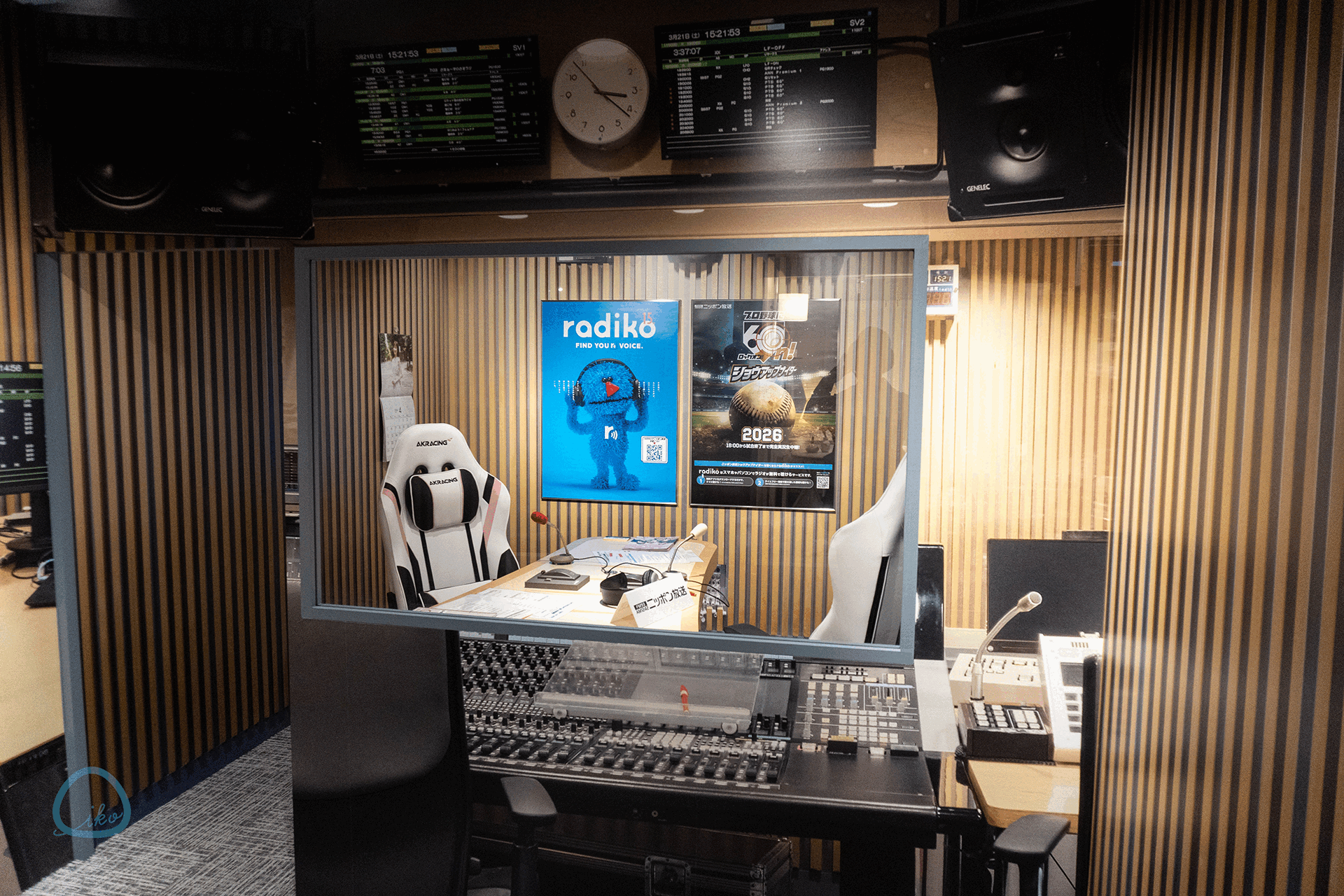 TOKYO ROOMS展　会場風景