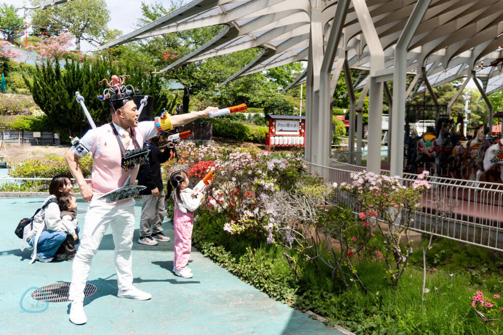 西武園ゆうえんち　シューティング遊園地　オードリー春日体験風景