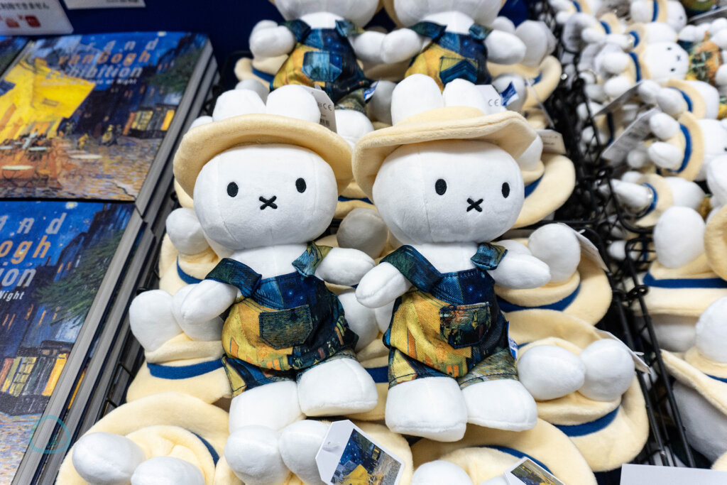 大ゴッホ展　ミッフィーコラボぬぐるみ