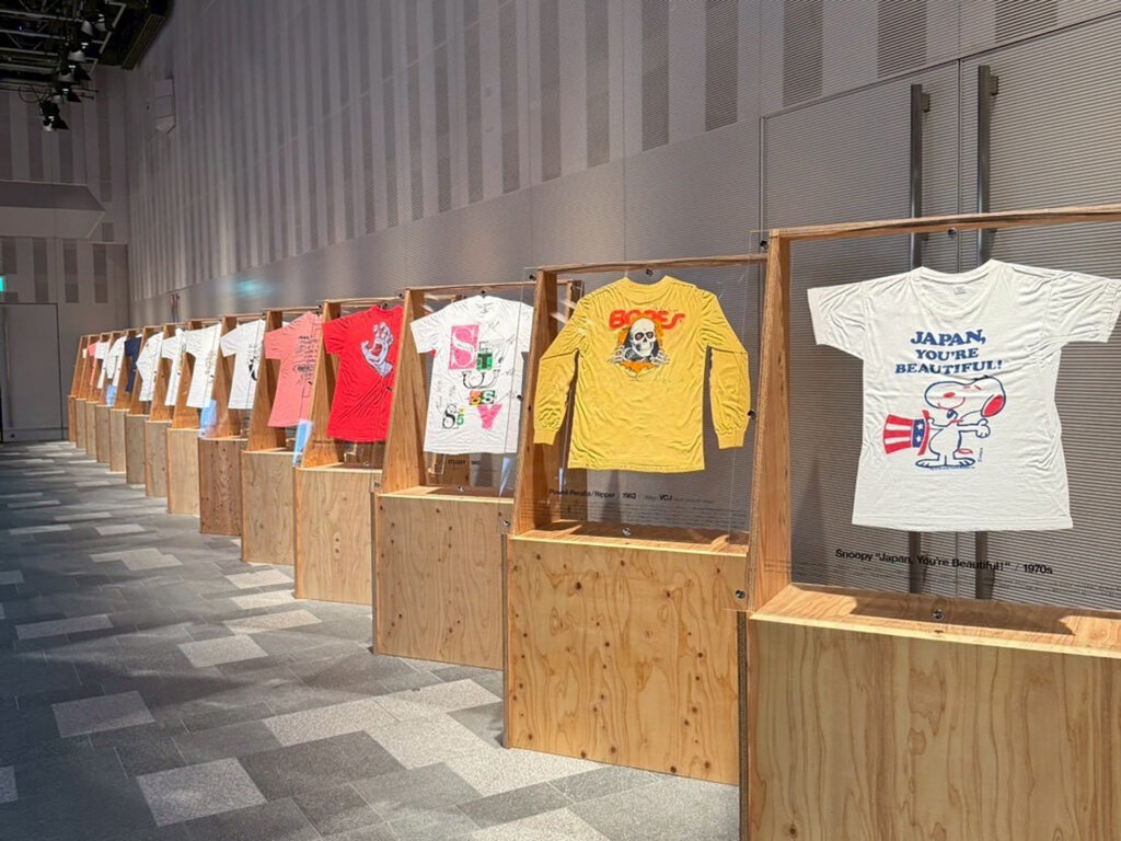大Tシャツ展2026 会場展示風景