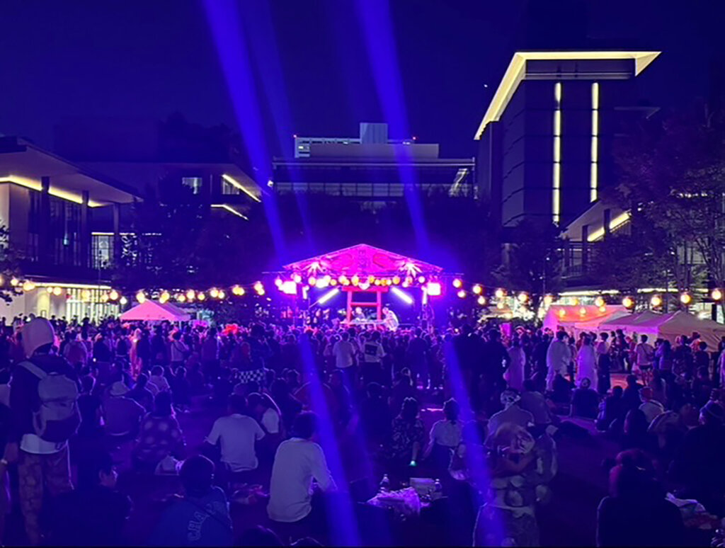 妖怪盆踊り2026 ライブ風景