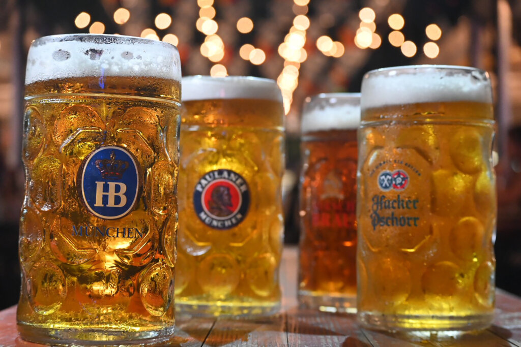 ドイツビールのジョッキ