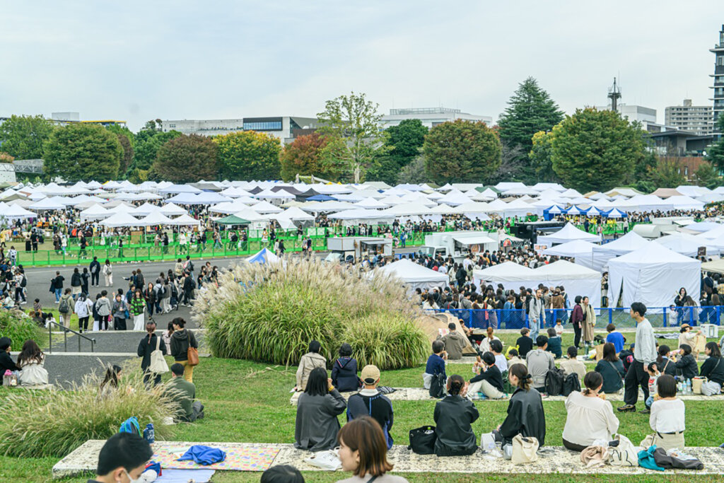 東京蚤の市 会場風景