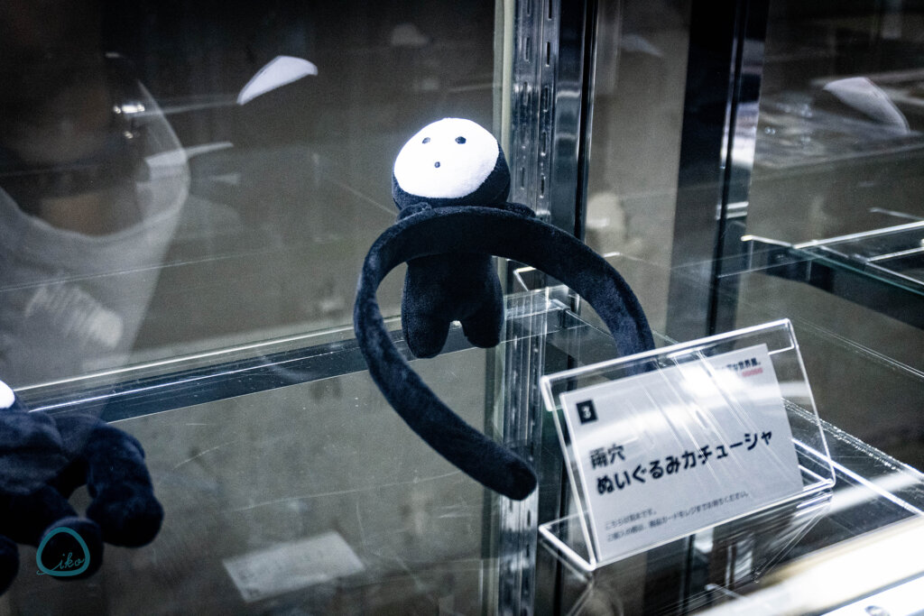 雨穴の変な世界展。雨穴カチューシャ